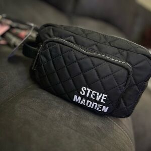 Steve Madden Black Makeup Cosmetic Bag